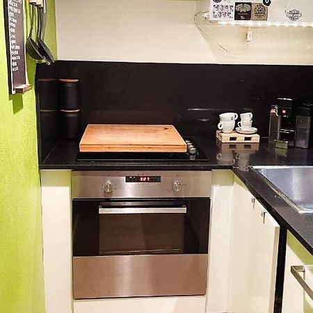 Accogliente Loft A 8 Min Dal Duomo Apartment Milano Ngoại thất bức ảnh