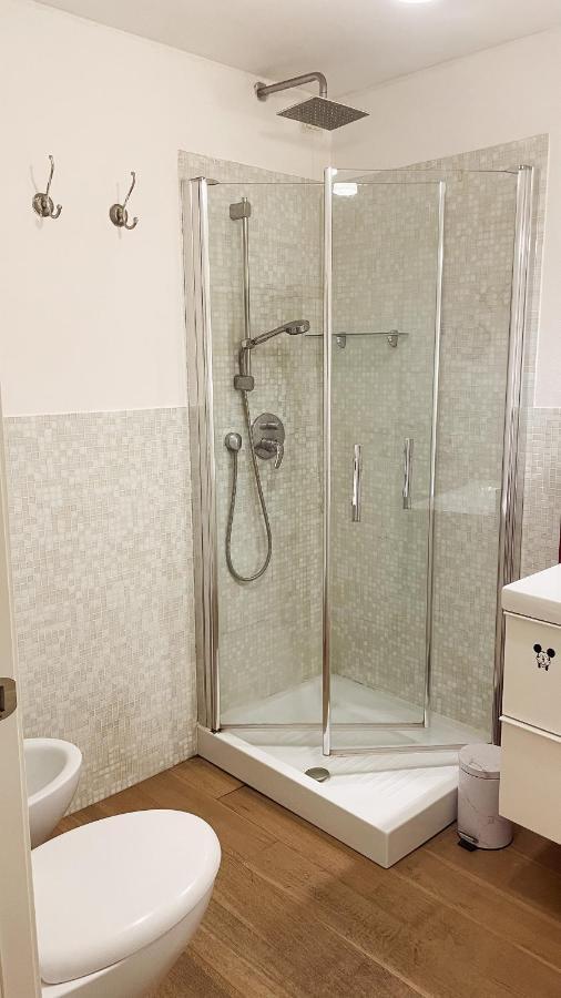 Accogliente Loft A 8 Min Dal Duomo Apartment Milano Ngoại thất bức ảnh